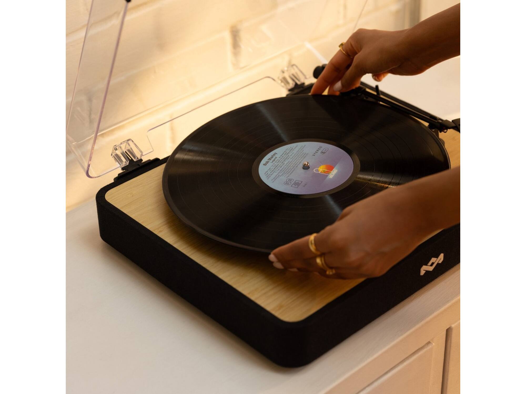 House of Marley Revolution Signature Black