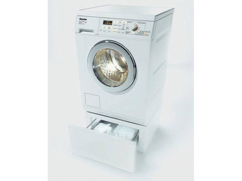 Miele WTS 410 onderbouwsokkel met lade