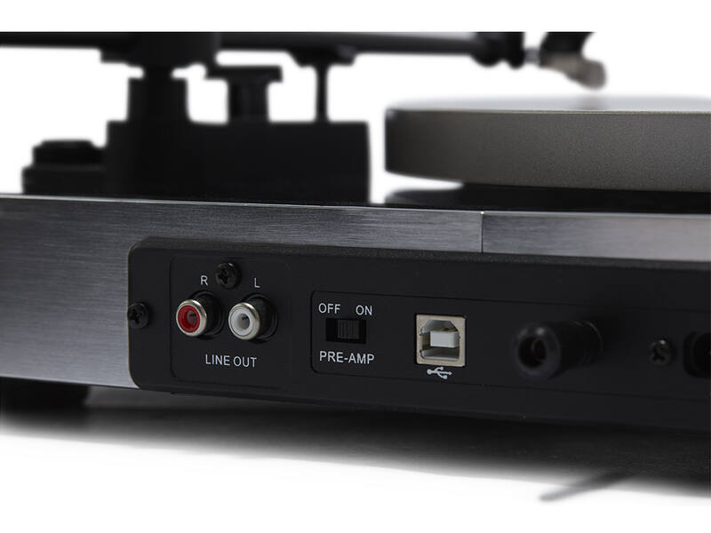 Aiwa APX-680BT Zwart