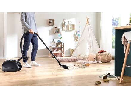 Bosch Serie 4 BGL38BA2H
